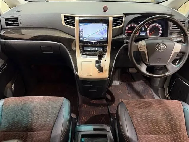 Toyota Alfaord 240S Typegold Ii 2013 photo 3