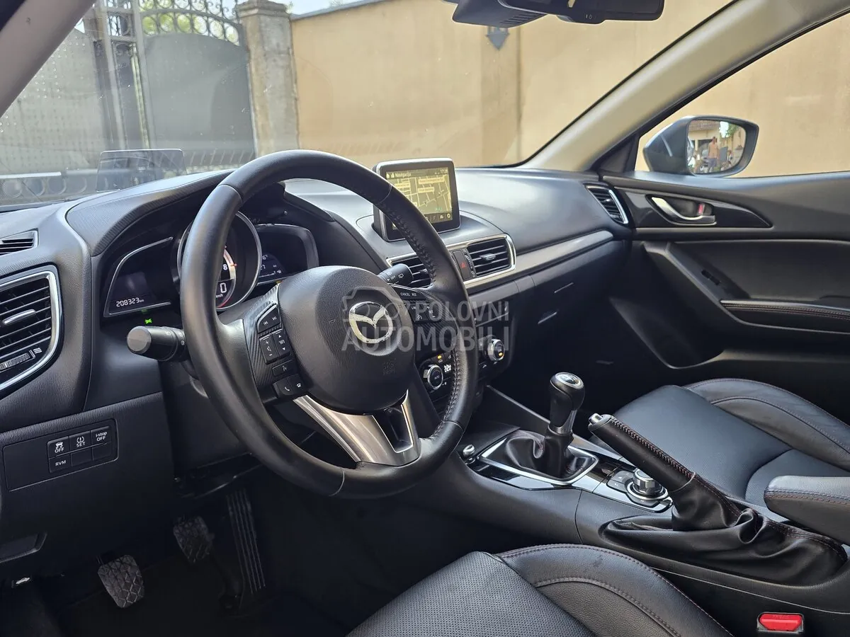 Mazda 3 2014 photo 3