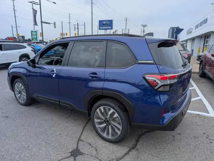 Subaru Forester 2026 photo 2