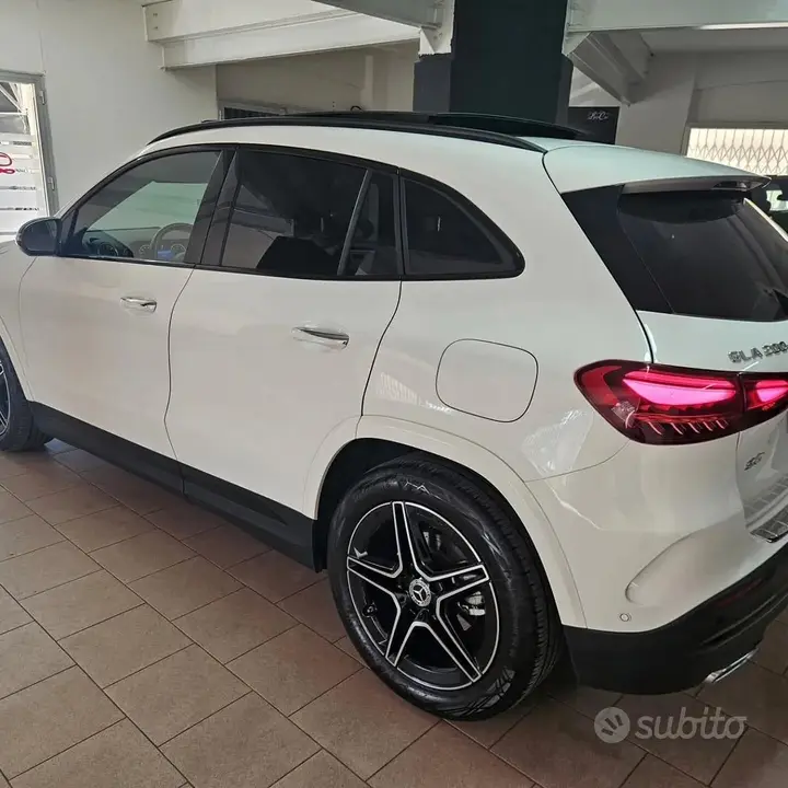 Mercedes-Benz Gla 2025 photo 5