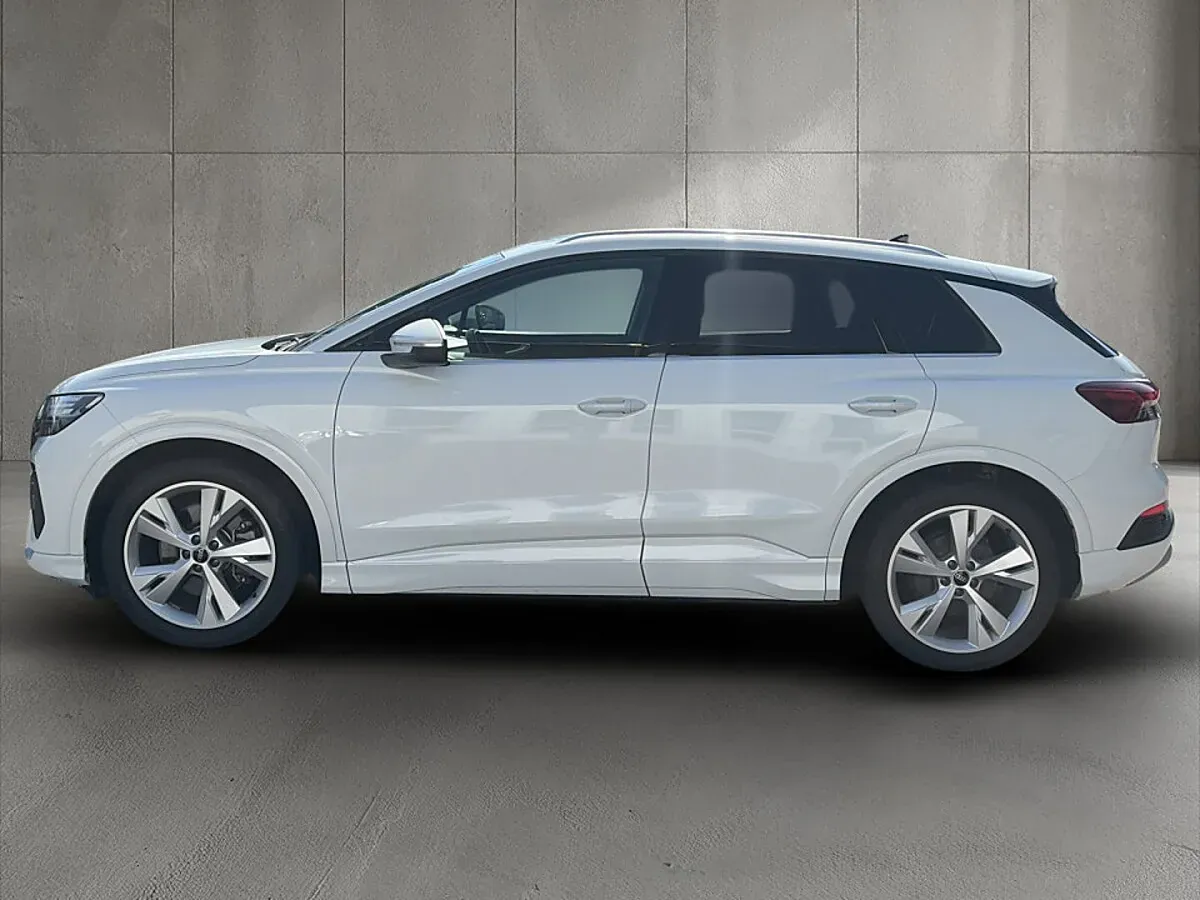 Audi Q4 2021 photo 3