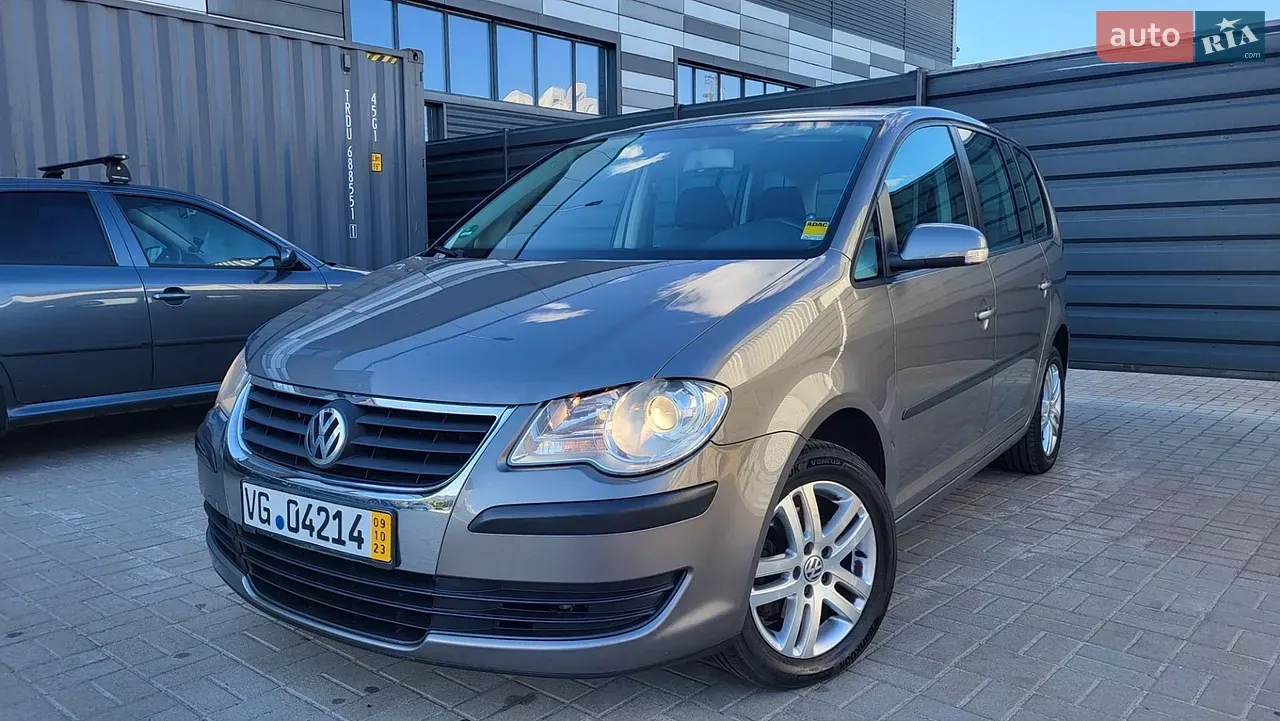 Volkswagen Touran