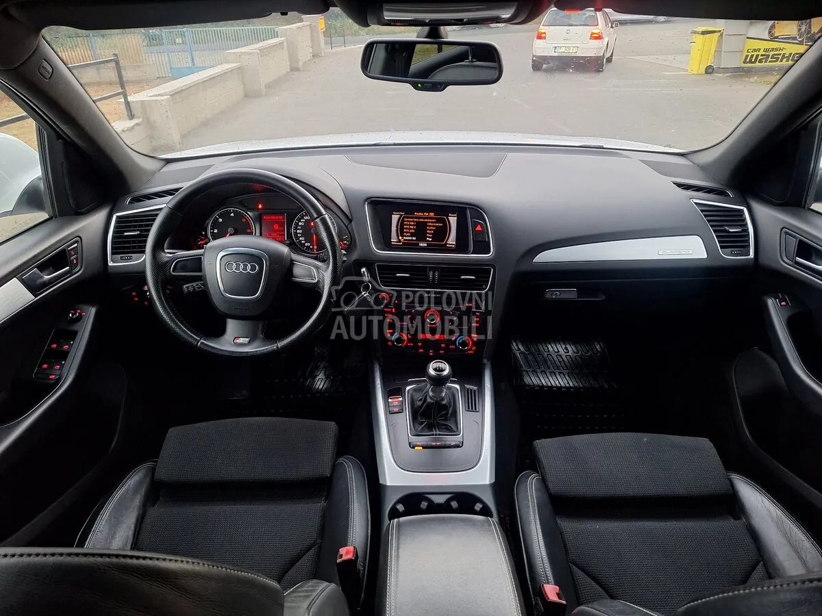 Audi Q5 2009 photo 2
