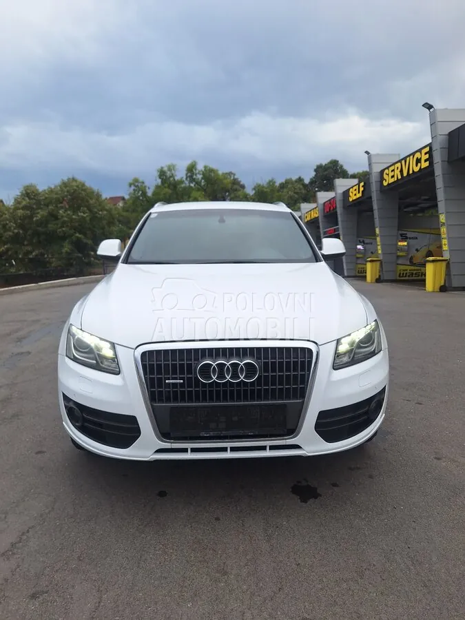 Audi Q5 2009 photo 4