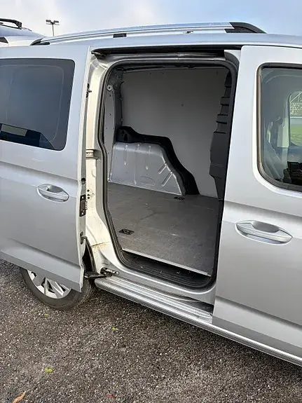 Volkswagen Caddy 2021 photo 3