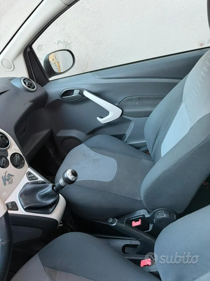 Ford Ka 2011 photo 5