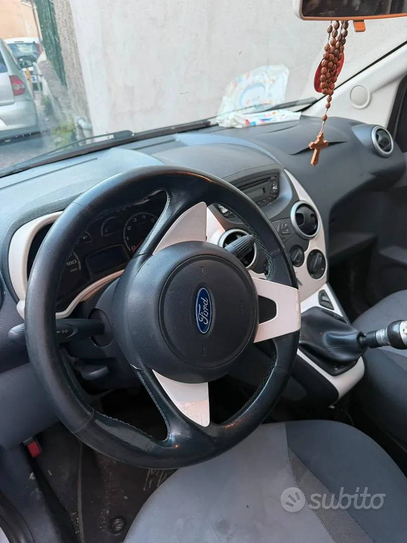 Ford Ka 2011 photo 4