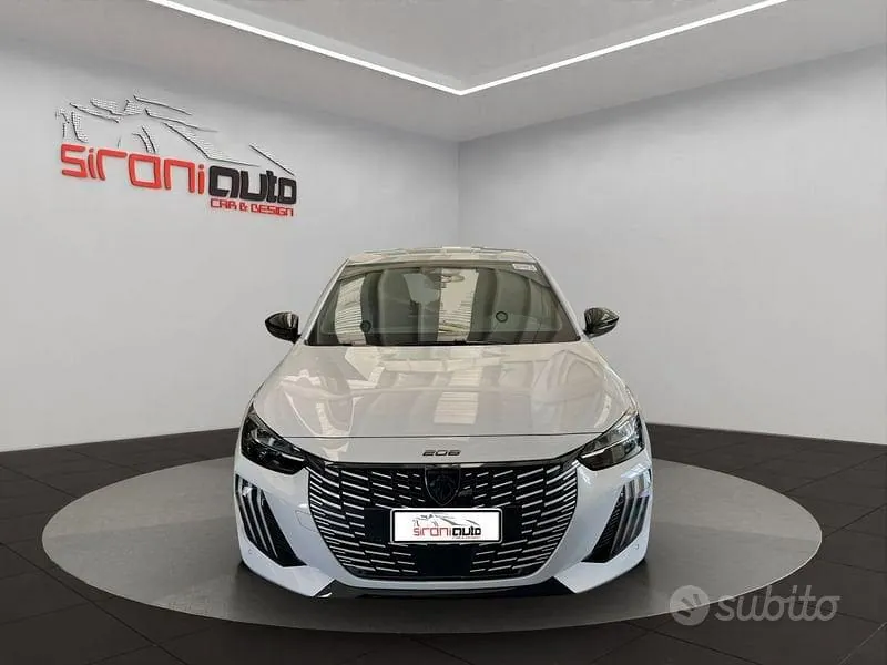 Peugeot 208 2026 photo 2