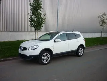 Nissan Qashqai+2