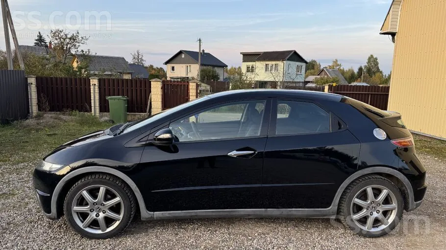 Honda Civic 2008 photo 2