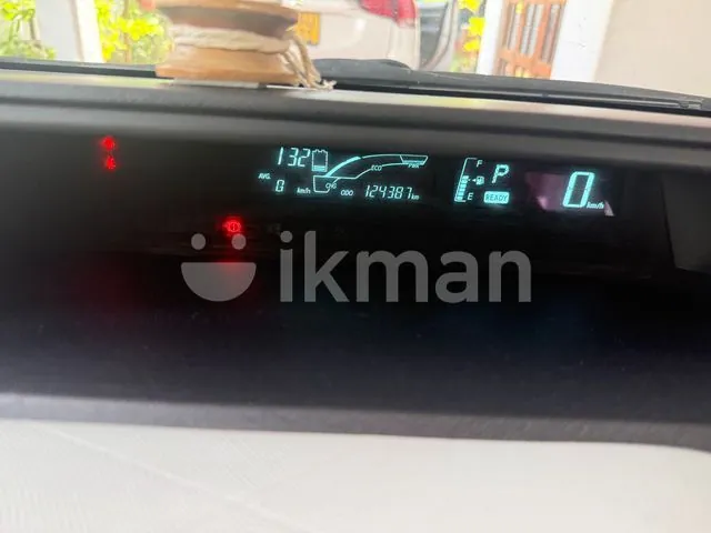 Toyota Aqua 2014 photo 2
