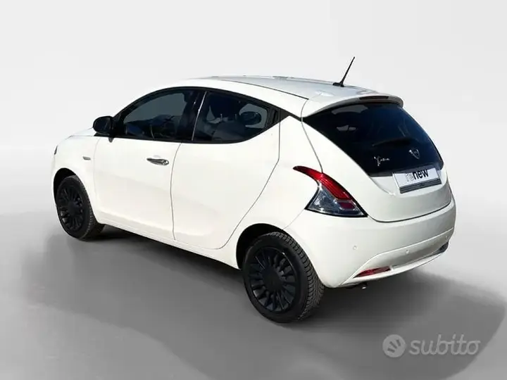 Lancia Ypsilon 2022 photo 3