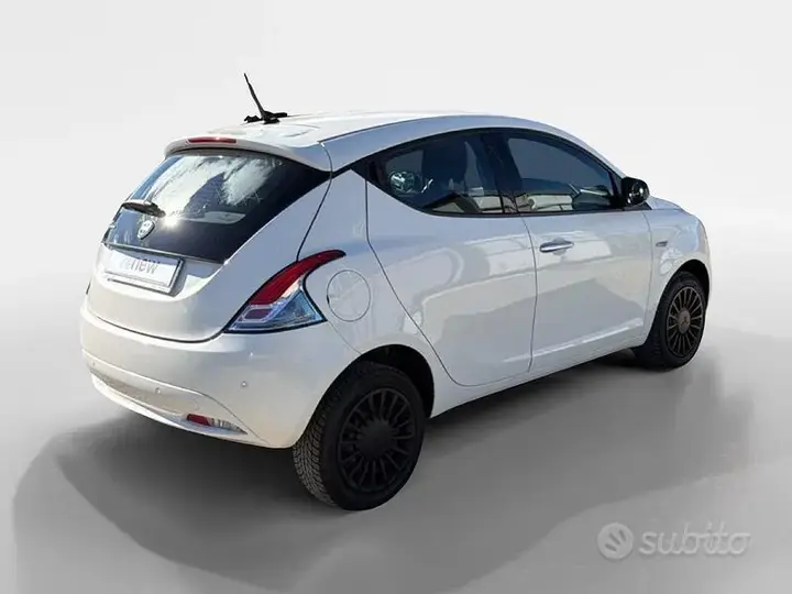 Lancia Ypsilon 2022 photo 5