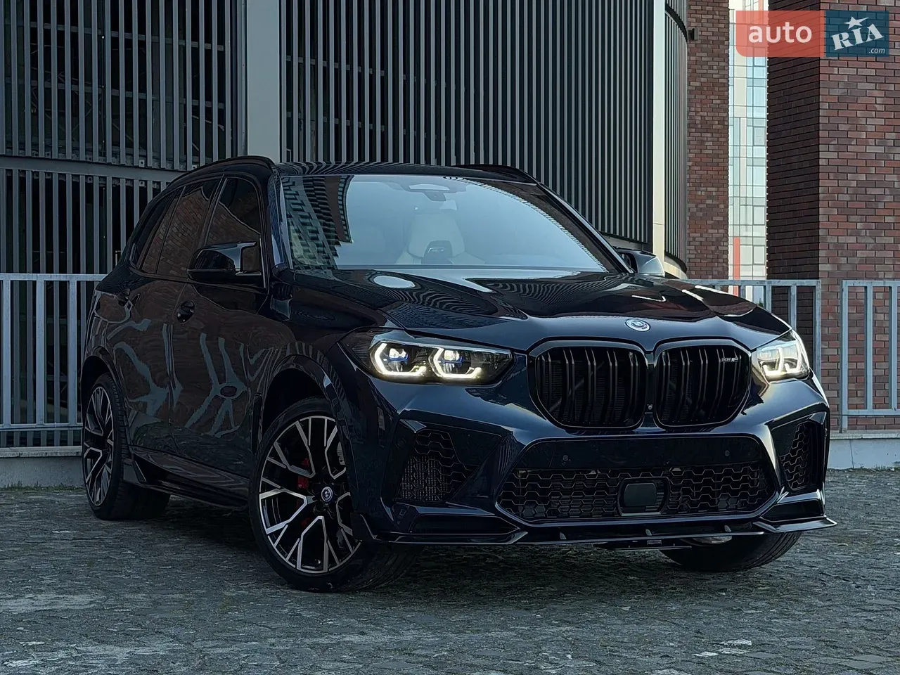 BMW X5 M 2021 photo 2