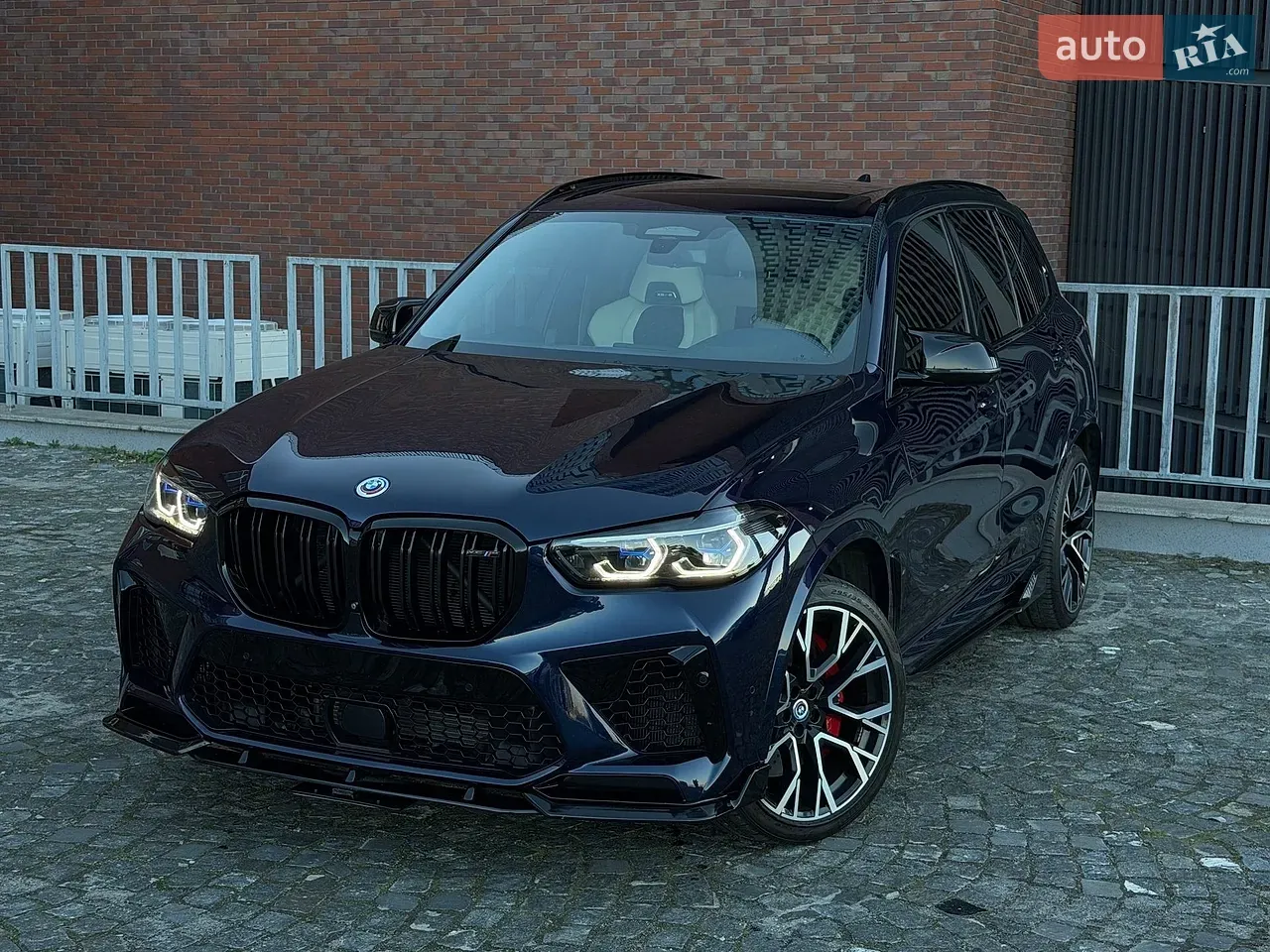 BMW X5 M 2021 photo 3