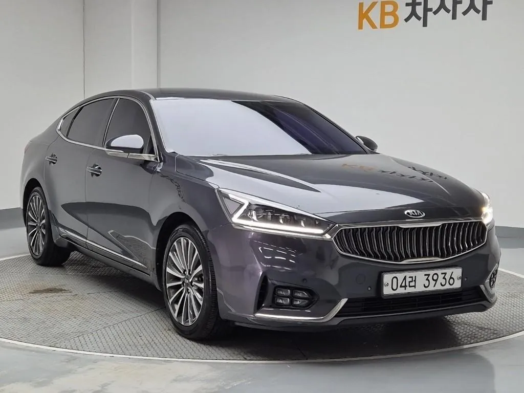 Kia K7 2018 photo 4