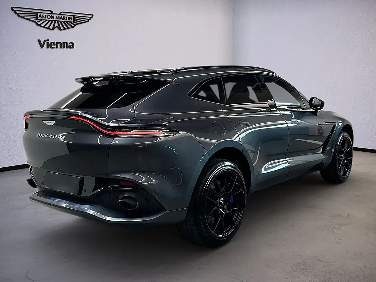 Aston Martin Dbx 2021 photo 3