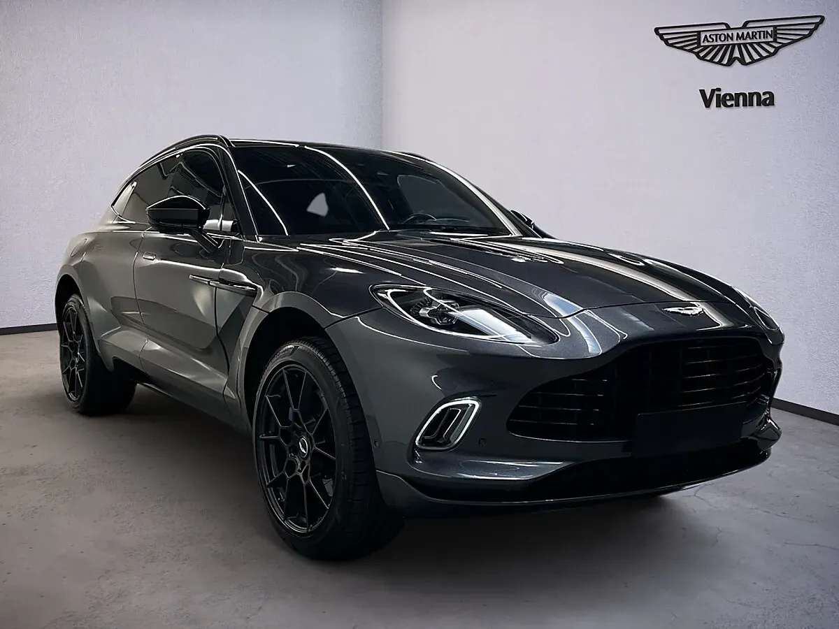 Aston Martin Dbx 2021 photo 2