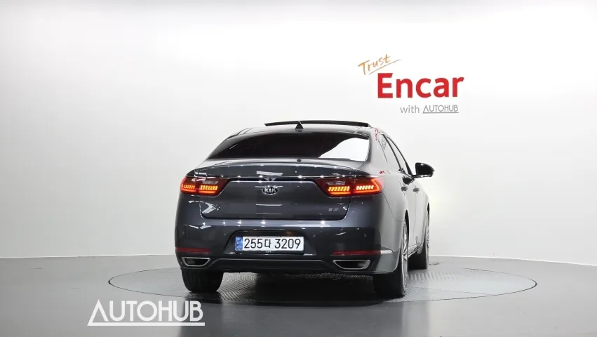 Kia K7 2019 photo 4