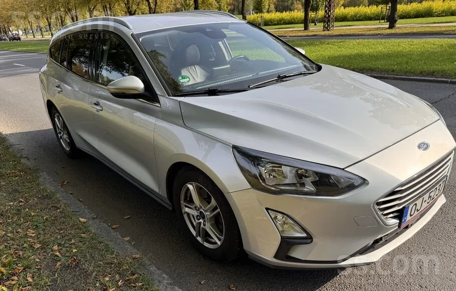 Ford Focus 2019 photo 2