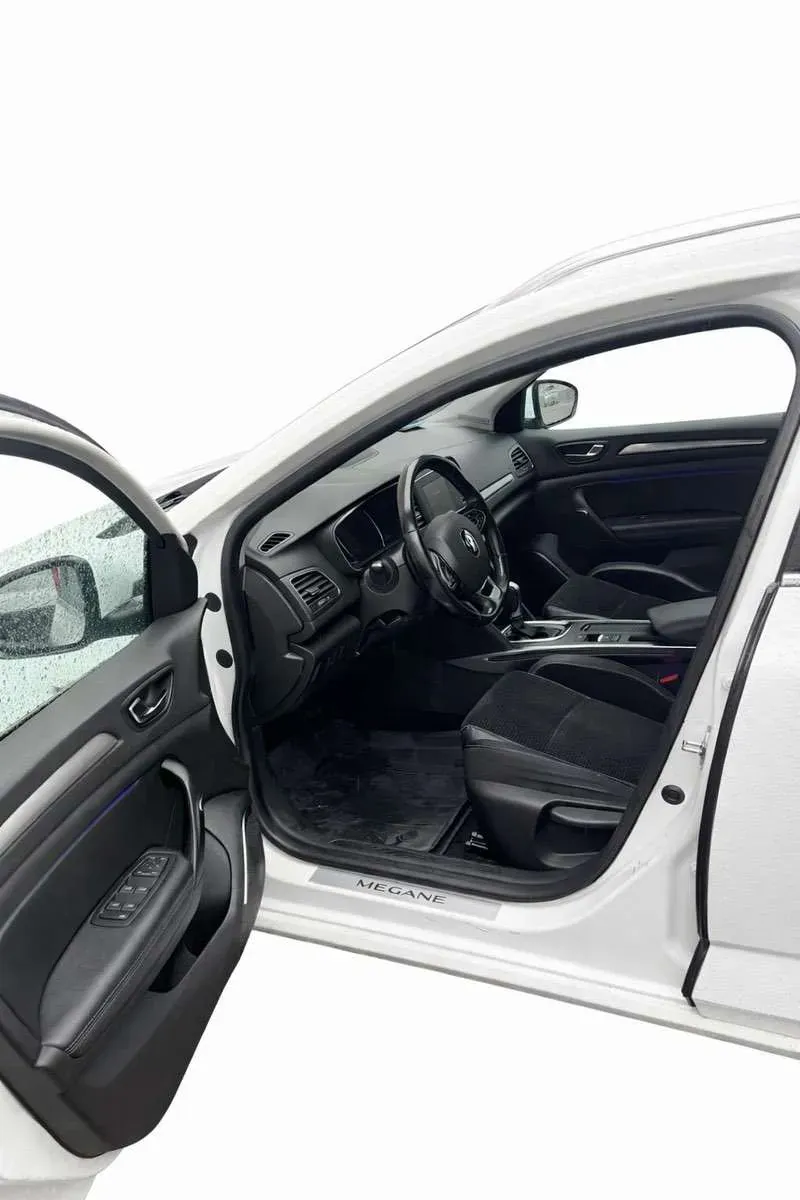 Renault Megane 2017 photo 3