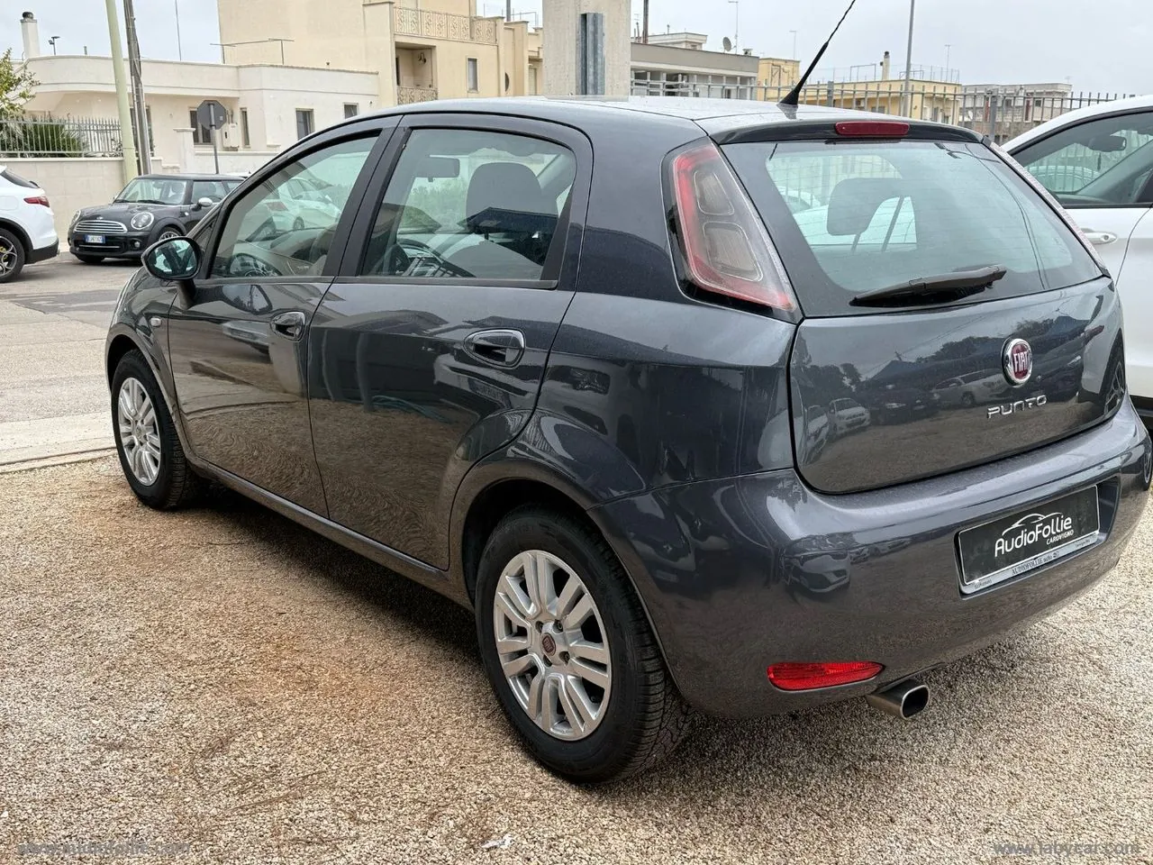 Fiat Punto 2013 photo 4