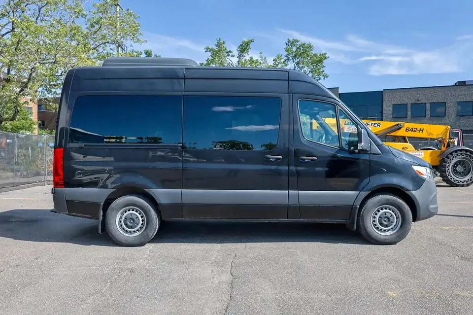 Mercedes-Benz Sprinter 2022 photo 4
