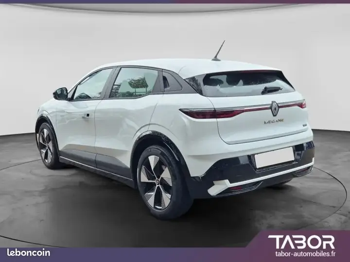 Renault Megane 2023 photo 4
