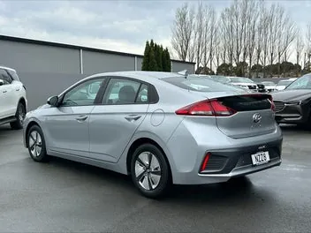 Hyundai Ioniq 2022 photo 5