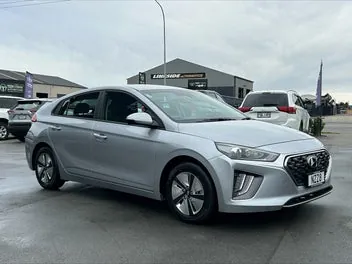 Hyundai Ioniq 2022 photo 3