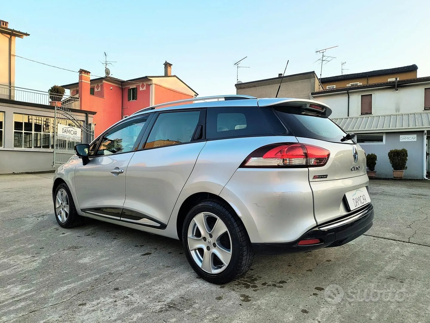 Renault Clio 2015 photo 5
