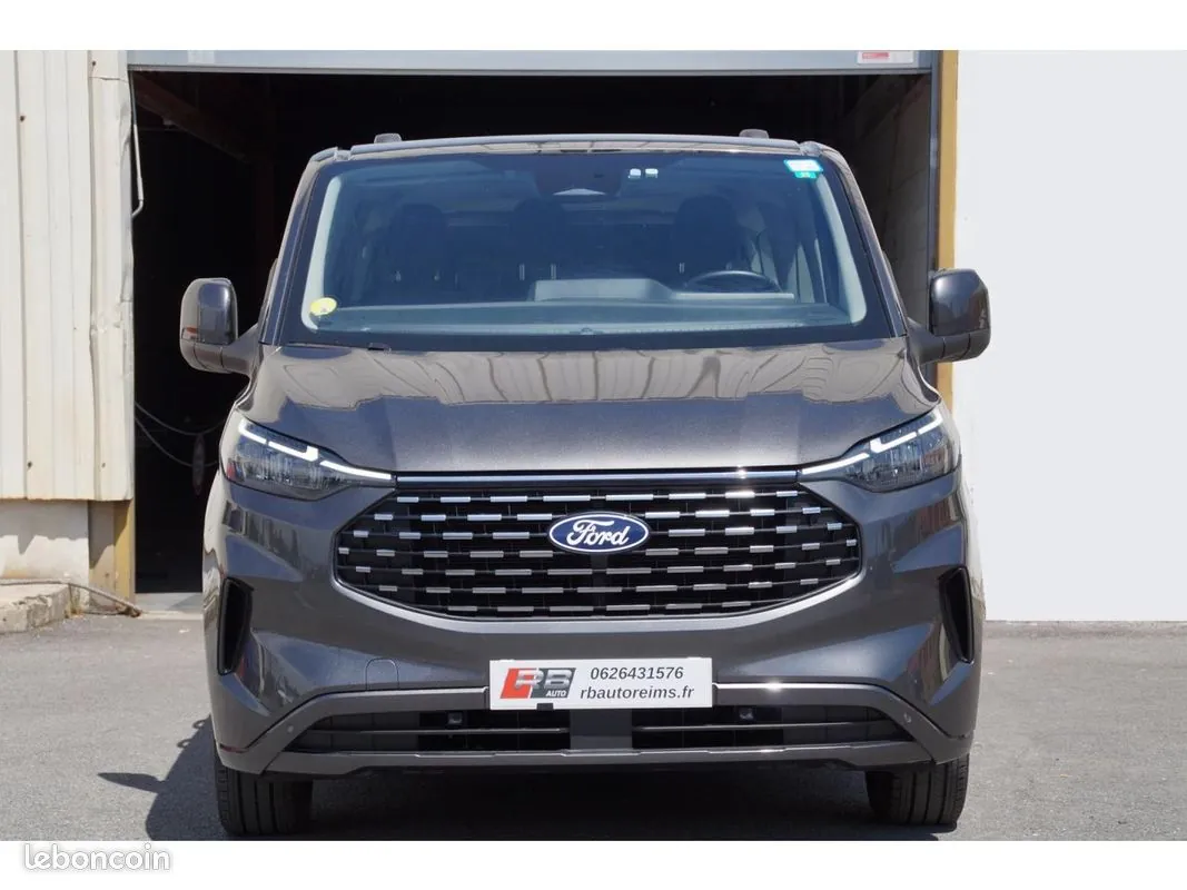 Ford Tourneo Custom 2024 photo 5