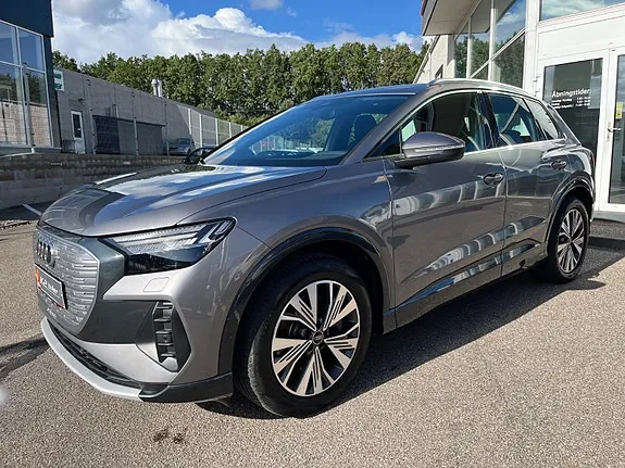 Audi Q4 E-Tron 2023 photo 2