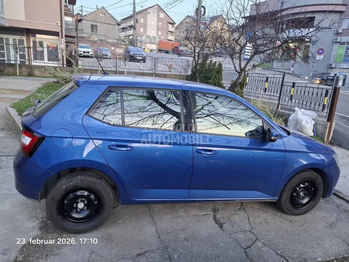 Skoda Fabia 2018 photo 2