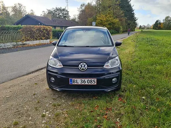 Volkswagen Up 2017 photo 3