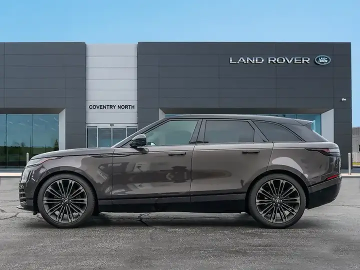 Land Rover Range Rover Velar 2026 photo 3