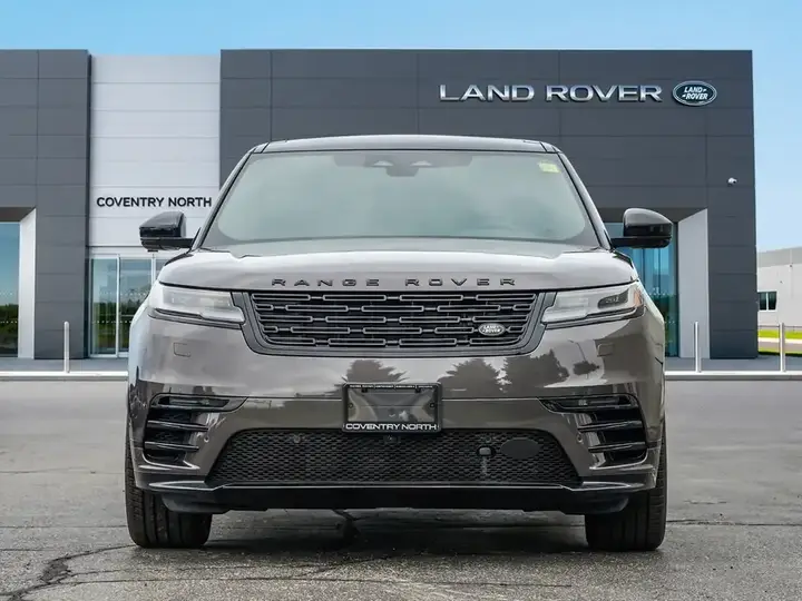 Land Rover Range Rover Velar 2026 photo 2
