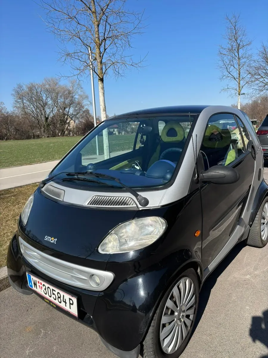 Smart 1 1998 photo 2