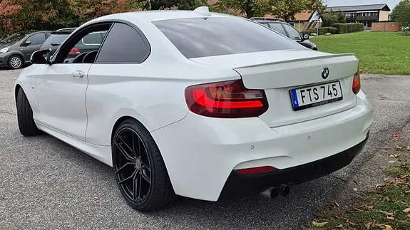 BMW 220D 2015 photo 3