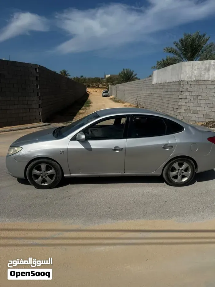 Hyundai Avante 2008 photo 3