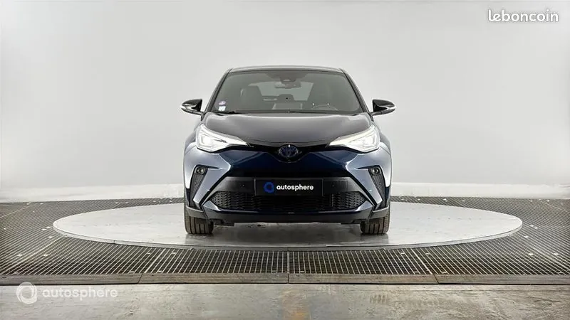 Toyota C-Hr 2023 photo 2