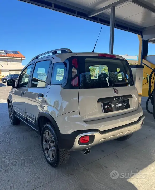 Fiat Panda Cross 2016 photo 3