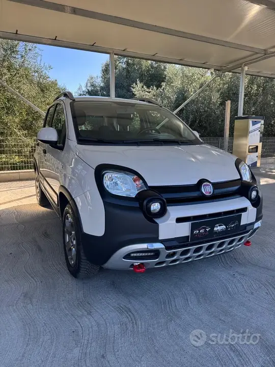 Fiat Panda Cross 2016 photo 2