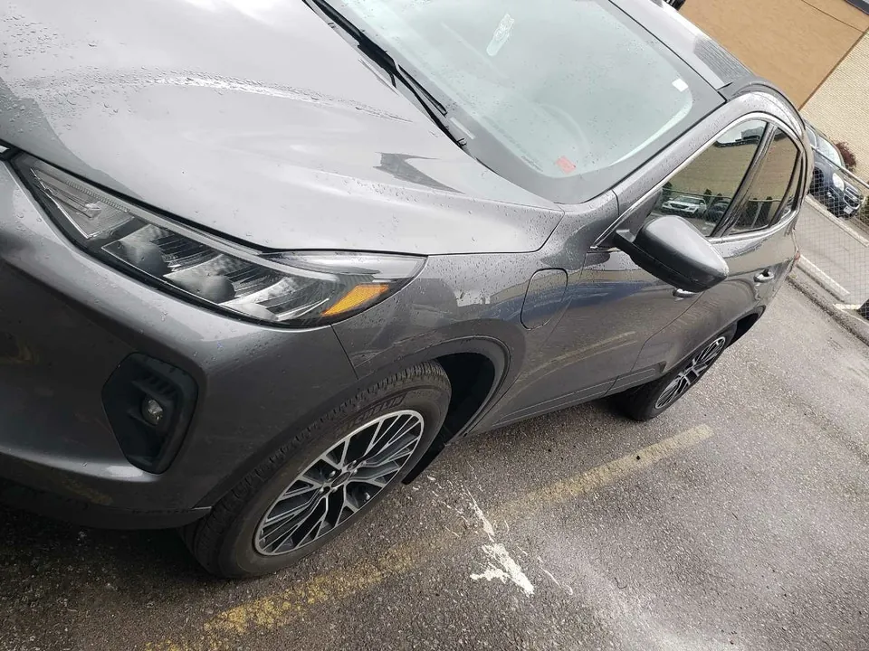 Ford Escape 2026 photo 5