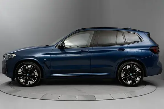BMW Ix3 2022 photo 2