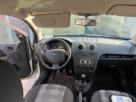 Ford Fusion 2008 photo 5