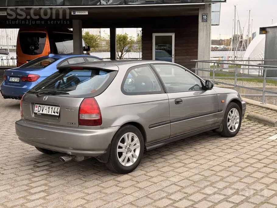 Honda Civic 1999 photo 3