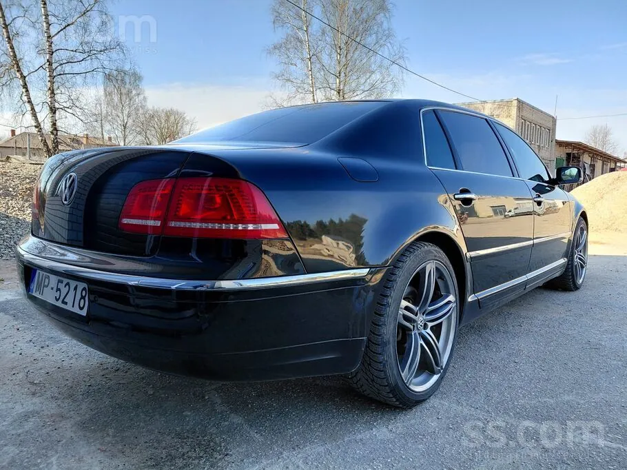 Volkswagen Phaeton 2010 photo 4