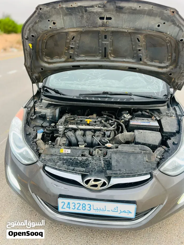 Hyundai Elantra 2012 photo 4