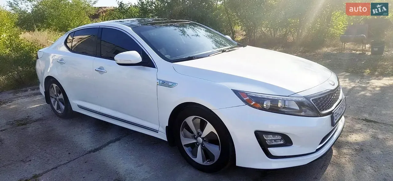 Kia Optima 2014 photo 2